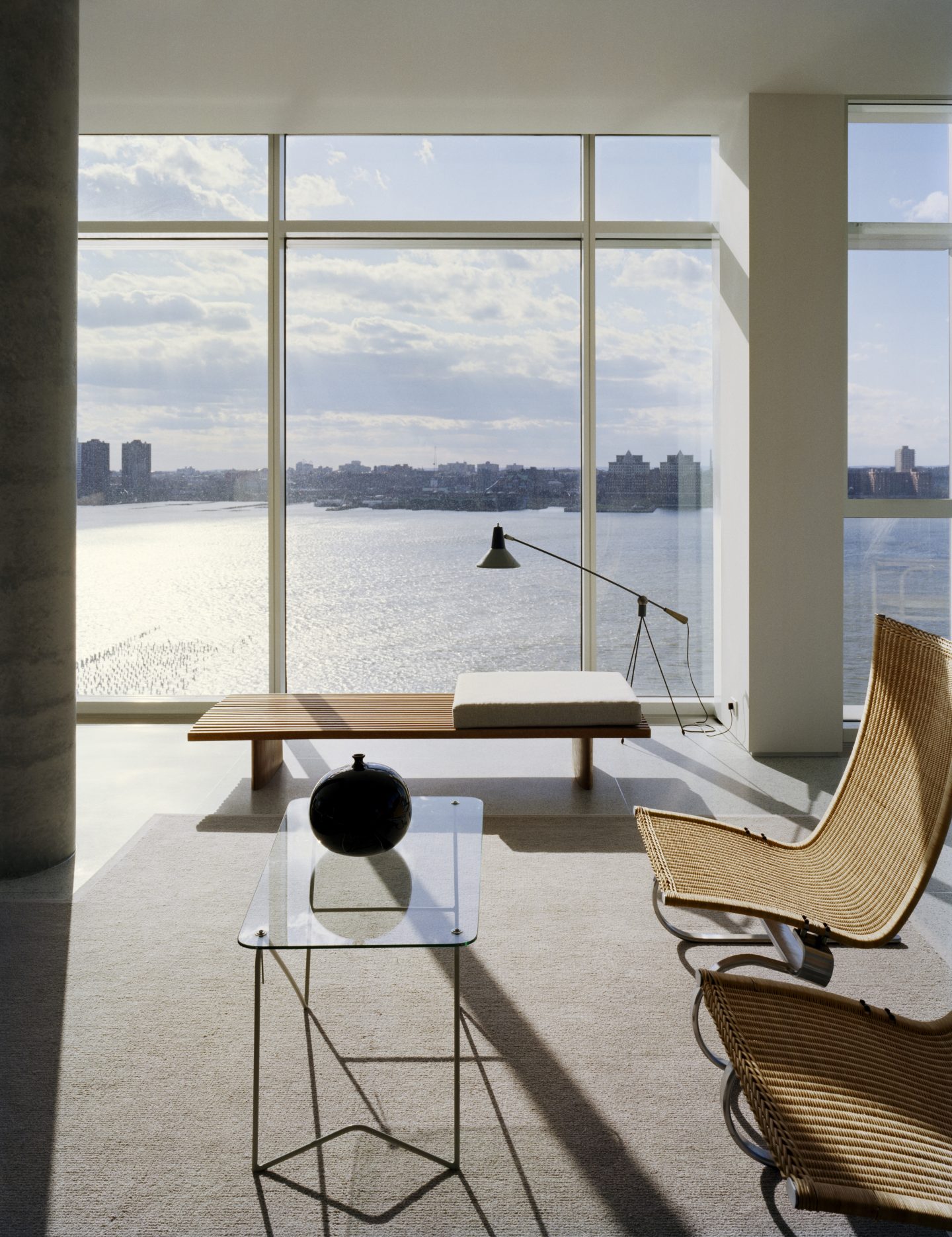 HUDSON RIVER RESIDENCE
