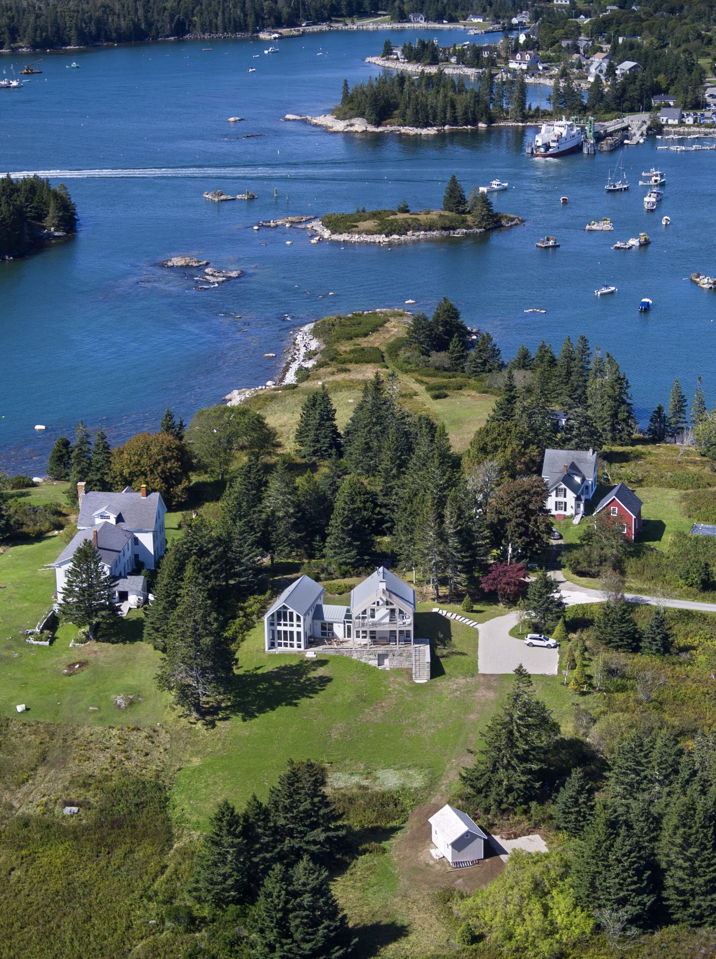 MAINE ISLAND RETREAT