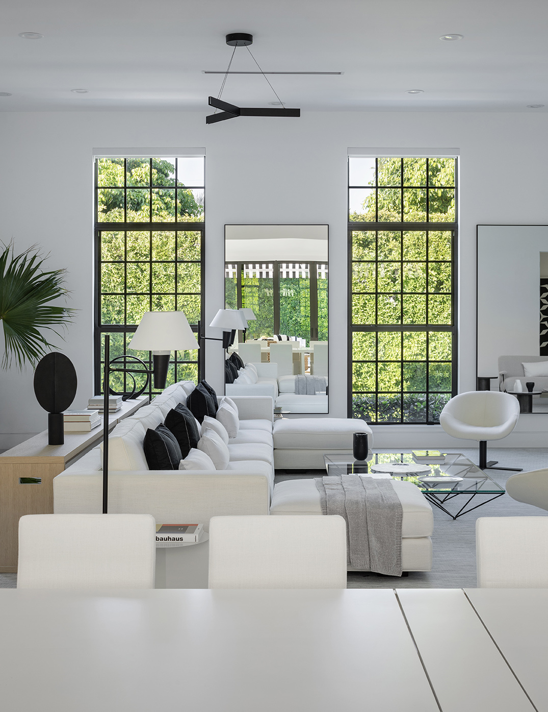 PALM BEACH HOUSE