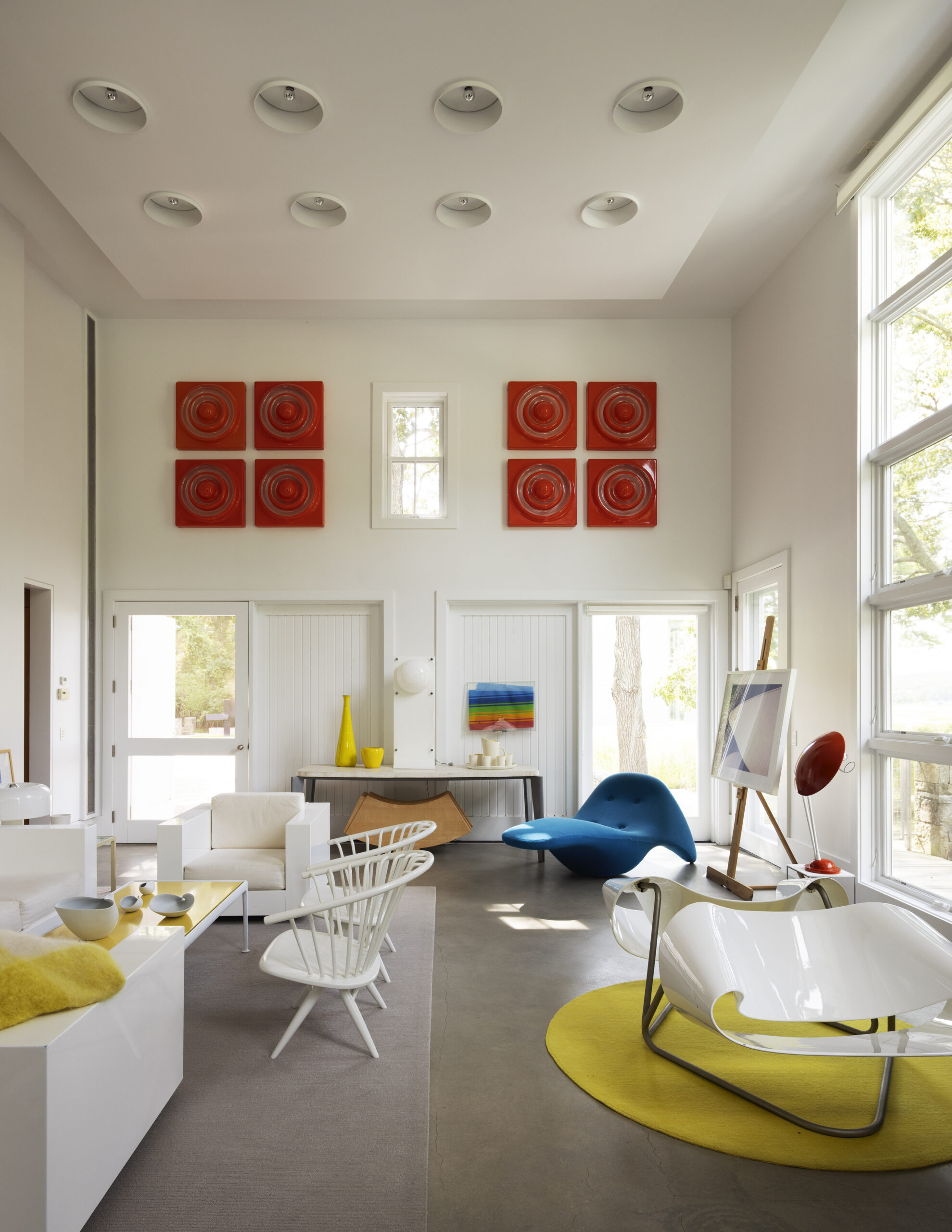 LONG ISLAND WATERSIDE POOL HOUSE